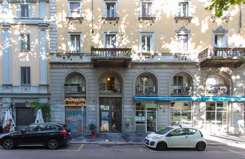 Guastalla Apartment | Easylife - Studio with balcony in Porta Romana