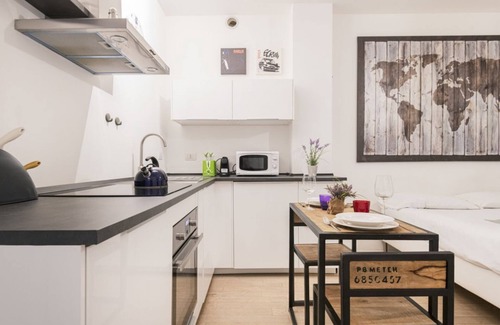Porta Genova Apartment | Easylife - Stylish Flat with Terrace & Family-Friendly Amenities