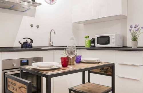 Porta Genova Apartment | Easylife - Stylish Flat with Terrace & Family-Friendly Amenities