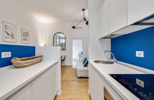 Ripamonti Corvetto Apartment | Elegant Two-Room Apartment Near Fondazione Prada in Lodi