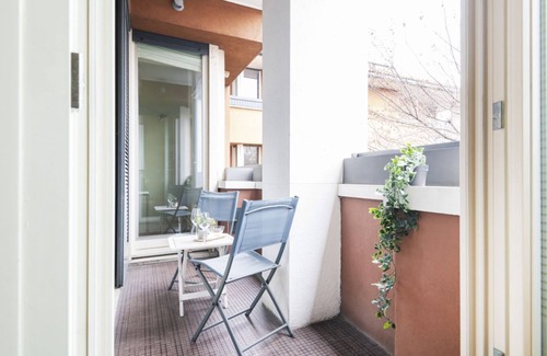 San Marco Apartment | Discover Easylife: Cozy Apartment in Vibrant Brera
