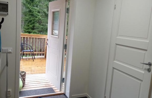 Ingaro Hotel | Oceanfront Relaxation at Easystar Guest House - Rated 9.4