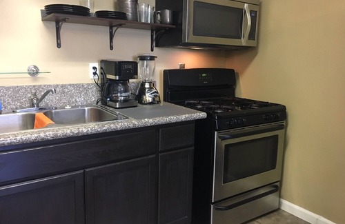 Jurupa Valley Apartment | Discover Eat - Sleep - Wander: Family-Friendly Retreat