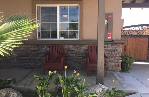 Jurupa Valley Apartment | Discover Eat - Sleep - Wander: Family-Friendly Retreat