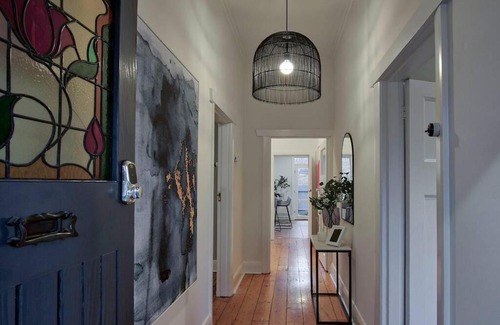 Cumberland Park House | Family-Friendly Retreat at Eaton Cottage Cumberland Park