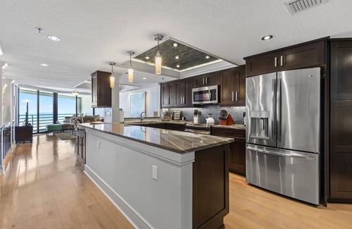 New Smyrna Beach Condo | Ebb Tide 702