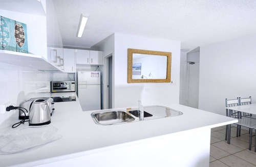 Forster Apartment | Top-Rated Ebbtide 2 - Steps from Main Beach with Ocean Views!