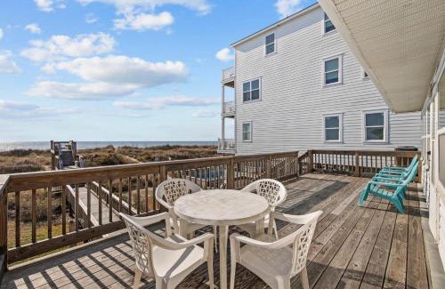 Crescent Beach House | Ebbtide