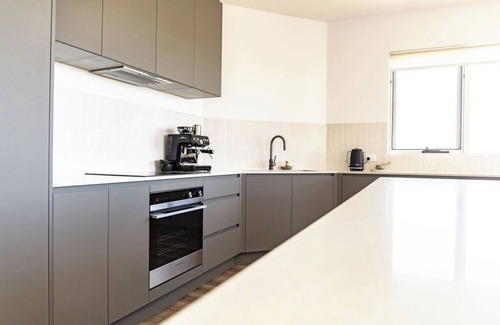 Bicheno Apartment | Ebenezer Bicheno - Explore Beautiful East Coast Getaways