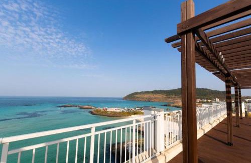 Jocheon Hotel | Experience Comfort at Ebenezer Hotel - 4-Star Family Friendly