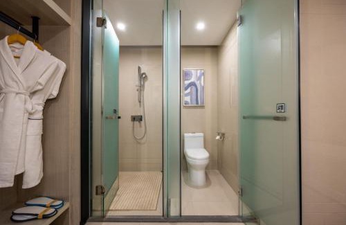 Chengdu City Centre Hotel | Discover Comfort at Echarm Hotel on Chunxi Road