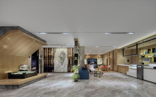 Haizhu Hotel | Echarm International Hotel Pazhou Convention and Exhibition Center Nanzhou Metro Station Branch - Free Shuttle Bus to Canton Fair Complex During Canton Fair Period