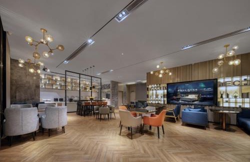 Haizhu Hotel | Echarm International Hotel Pazhou Convention and Exhibition Center Nanzhou Metro Station Branch - Free Shuttle Bus to Canton Fair Complex During Canton Fair Period