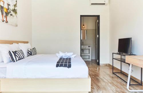 Batu Bolong Villa | Echo Beach House 38