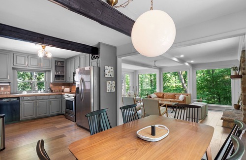 Townley House | Discover Echo Point Near Clear Creek Recreation Area