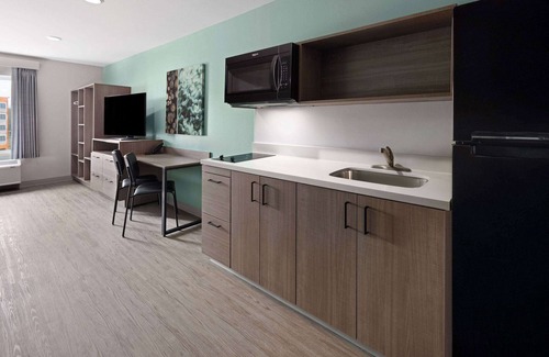 Innsbrook Hotel | ECHO Suites Extended Stay by Wyndham Richmond West