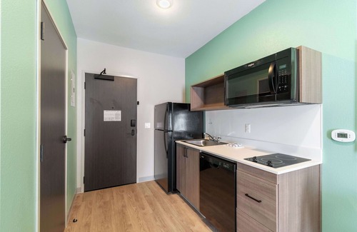 Plano Hotel | ECHO Suites Extended Stay by Wyndham Dallas Plano/Richardson
