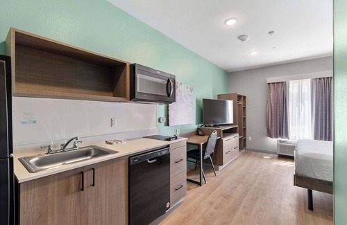 Plano Hotel | ECHO Suites Extended Stay by Wyndham Dallas Plano/Richardson
