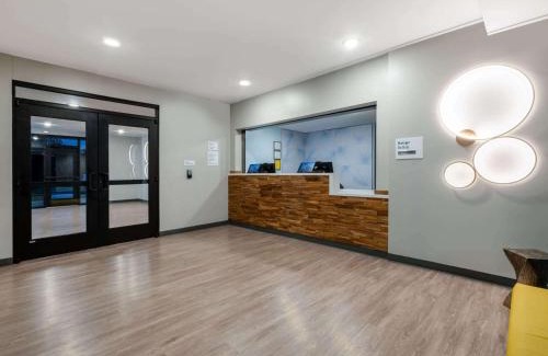 West Newton Hotel | ECHO Suites Extended Stay by Wyndham Indianapolis AmeriPlex