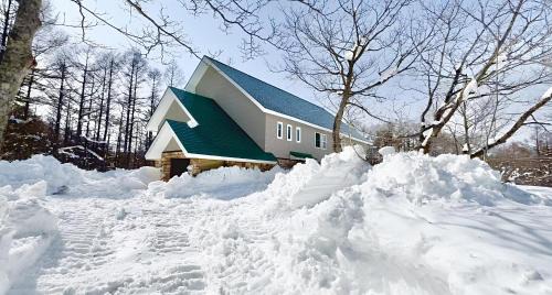 Madarao Mountain Resort Cabin | Exceptional Stay at Echoland Madarao with Family-Friendly Amenities