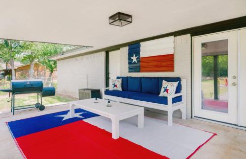 Leander House | Unique Country Home for Family Getaways and Relaxation