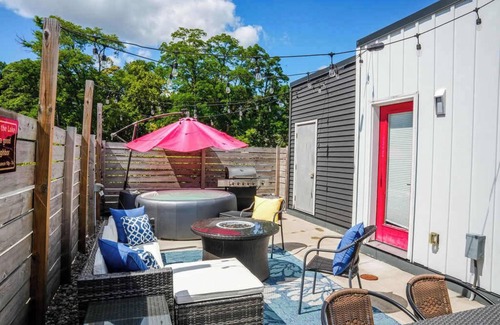 Geneva House | Experience Eclipse: Hot Tub & Billiards in Downtown Geneva