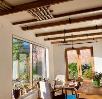 Vanadzor House | Eco Art House: Family-Friendly Retreat with Unique Style
