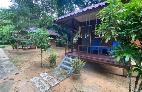 Ranong House | Eco Bungalow: Guest Rated 8.5 with Family-Friendly Amenities