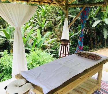 Paraty Cabin | Discover Eco Chalés Caminho das Águas with Ocean Views