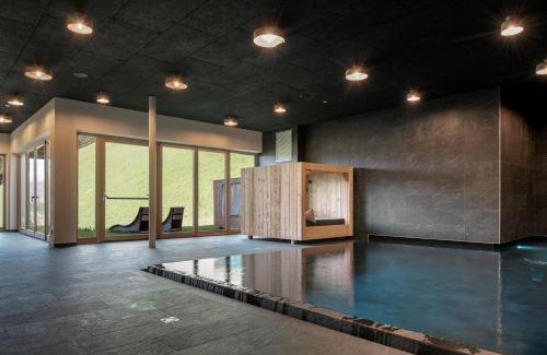 San Martino Ski Chalet | Unforgettable Stay at Almchalet Gallfallalm with Hot Tub