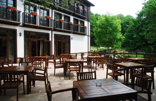 Dabravino Hotel | Eco Complex Sherba: Rated 10/10 with Pet-Friendly Amenities