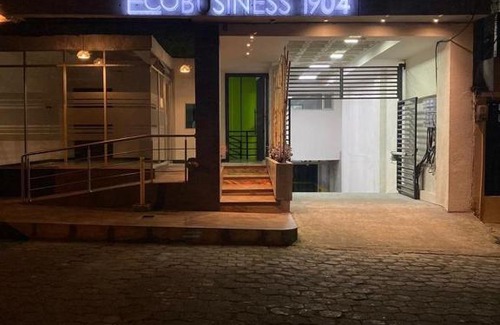 Santo Domingo de los Colorados Apartment | Eco-Friendly Retreat at Ecobusiness 1904 with Breakfast