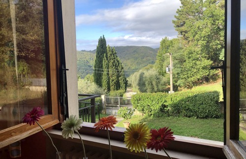Pescia House | Eco-Friendly Family Retreat with Breathtaking Tuscany Views