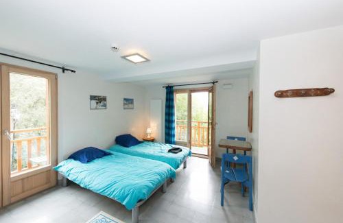 Guillaumes Hotel | Eco Hôtel & Yourtes du Mercantour: Pet-Friendly Retreat