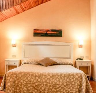 Mundaka Hotel | Eco Hotel Mundaka: Pet-Friendly Oasis with Ocean Views