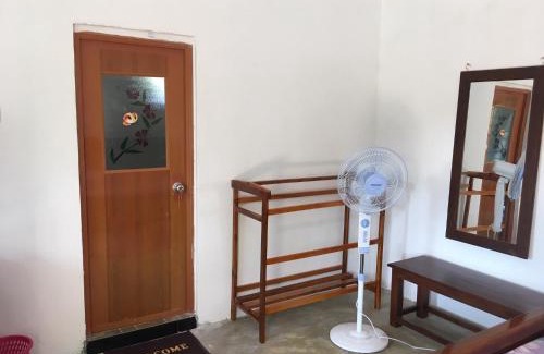 Anuradhapura Villa | Eco House: Family-Friendly Retreat for Budget Travelers