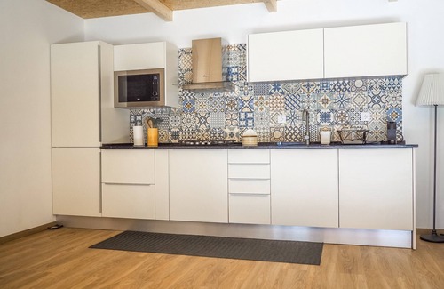 Charneca de Caparica e Sobreda House | Eco House Costa Da Caprica: Beachside Retreat with Pool