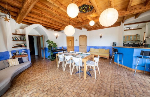 Plazac Cottage | Eco-Lodge Retreat: 3-Star Gite with Pool for Families