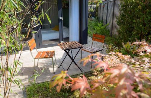 Municipality of Utrecht Apartment | Eco Lodge Utrecht Leidsche Rijn: Family-Friendly Retreat