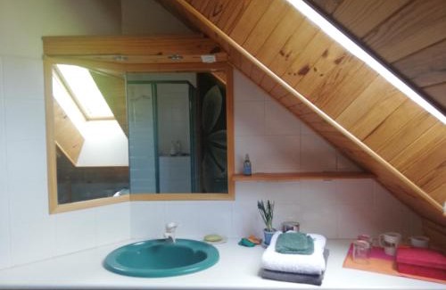 Theys Bed & Breakfast | Eco-Logis Mad'in Belledonne: Oceanfront Retreat with Top Ratings