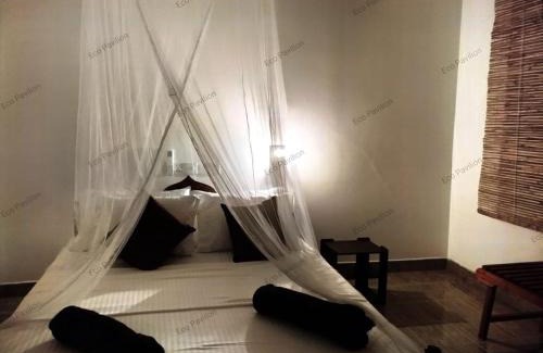 Inamaluwa Hotel | Eco Pavilion: Guest Rated 10/10 with Cozy Amenities