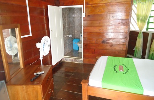 Puerto Narino Hotel | Relaxing Ecocabañas Manguare with Spa & Family Fun