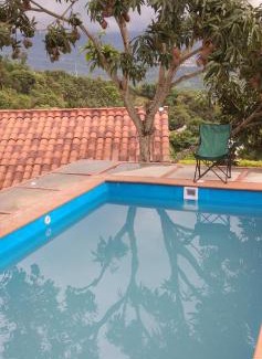 La Mesa House | Discover ECOCABAÑAS SAN PEDRO: Family-Friendly Retreat
