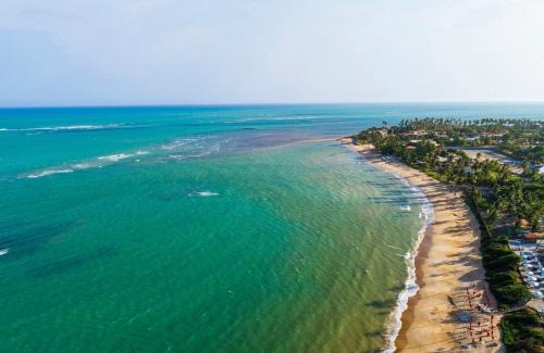 Paripueira Apartment | EcoFlat Fiore II: 4-Star Oceanfront Retreat with Pool