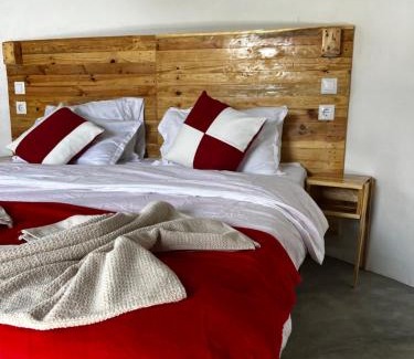 Sao Filipe Bed & Breakfast | EcoFunco: Guest Rated 10/10 with Family-Friendly Perks