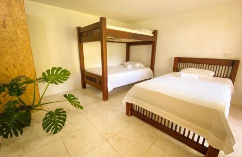 Cocorna Hotel | EcoHotel Casa Maria Parda: Relax by the Oceanfront Pool