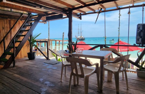 Bocachica Cottage | EcoHotel Hector: Guest Rated 10/10 with Spa & Family Amenities