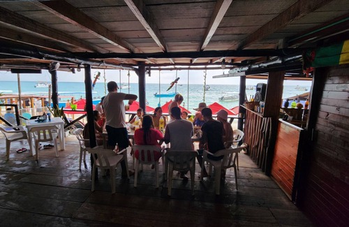 Bocachica Cottage | EcoHotel Hector: Guest Rated 10/10 with Spa & Family Amenities