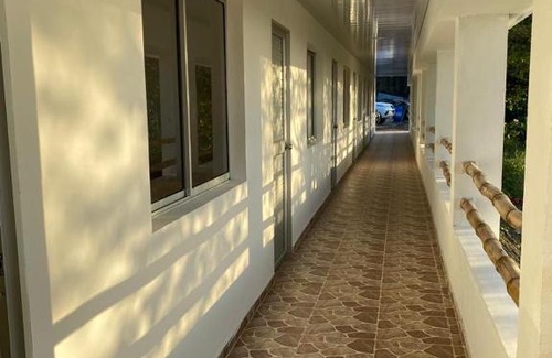 Piojo Hotel | Ecohotel La Reserva: Pet-Friendly Stay with Pool & Breakfast