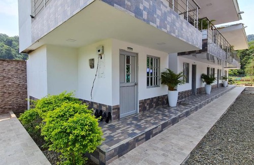 Bahia Solano Hotel | Ecohotel Linda Judith: Pet-Friendly with Ocean Views